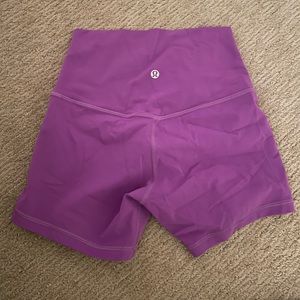 Lululemon align short - 4” inch inseam size 4 never worn!